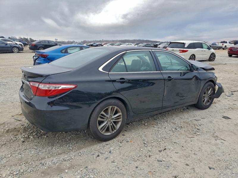 Фото 3 - TOYOTA CAMRY