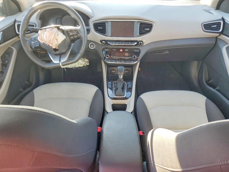 Фото 8 - HYUNDAI IONIQ