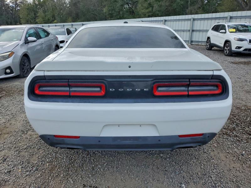 Фото 6 - DODGE CHALLENGER