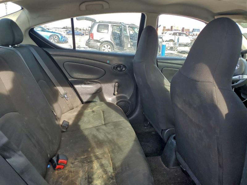 Фото 10 - NISSAN VERSA