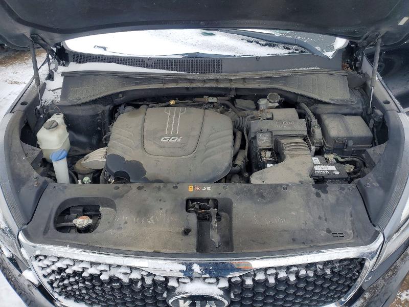 Фото 11 - KIA SORENTO