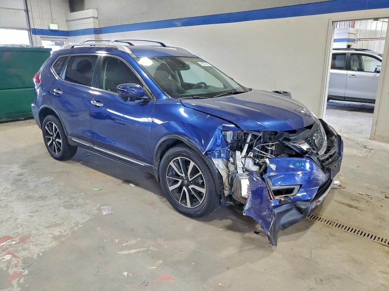 Фото 4 - NISSAN ROGUE