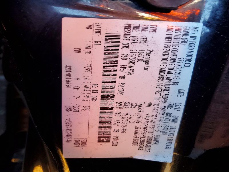 Фото 12 - FORD FOCUS