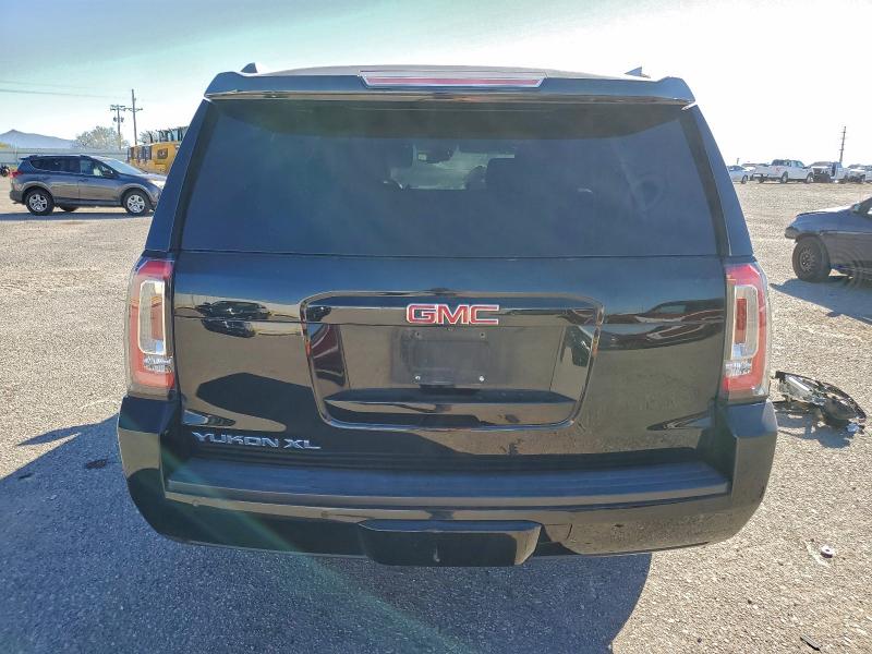 Фото 6 - GMC YUKON