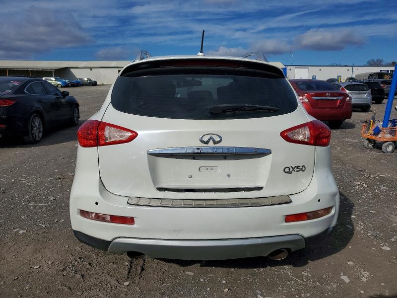 Фото 6 - INFINITI QX50