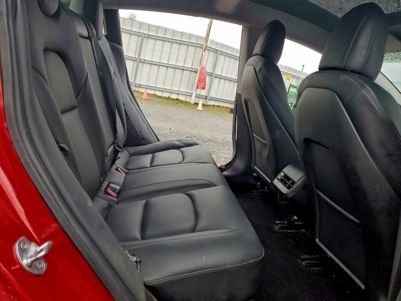 Фото 10 - TESLA MODEL 3