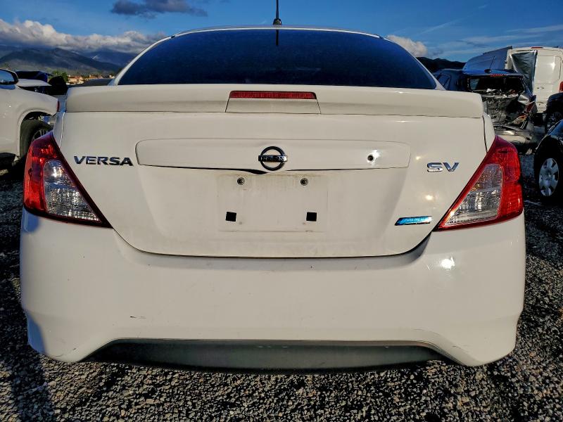 Фото 6 - NISSAN VERSA