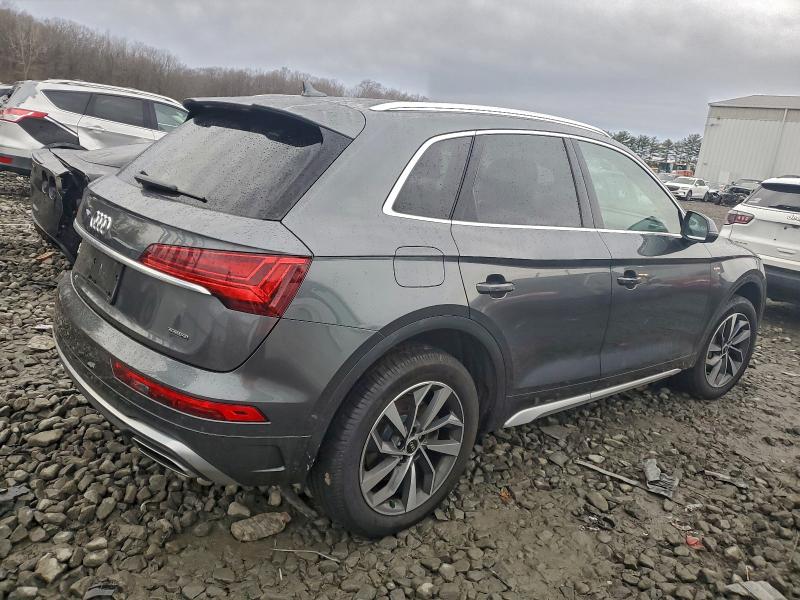 Фото 3 - AUDI Q5