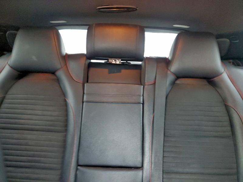 Фото 10 - MERCEDES-BENZ GLA-CLASS