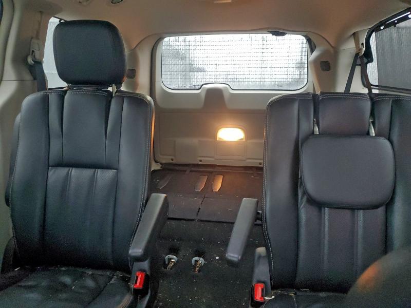 Фото 10 - DODGE CARAVAN