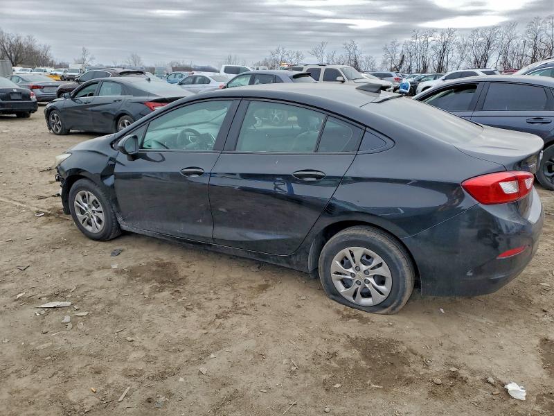 Фото 2 - CHEVROLET CRUZE