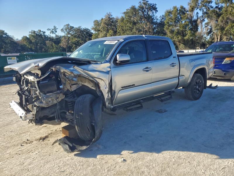 Фото 1 - TOYOTA TACOMA