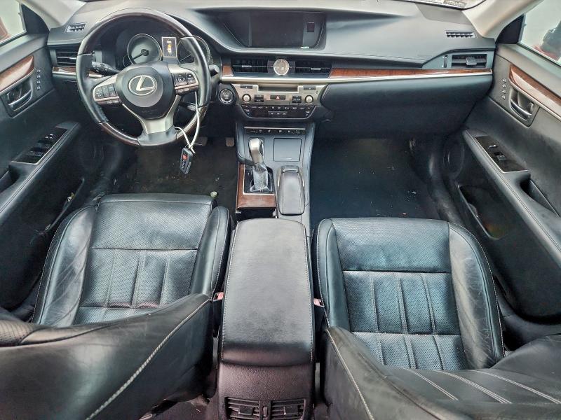 Фото 8 - LEXUS ES350