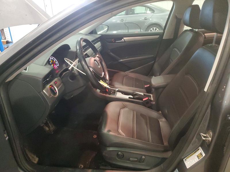 Фото 7 - VOLKSWAGEN PASSAT