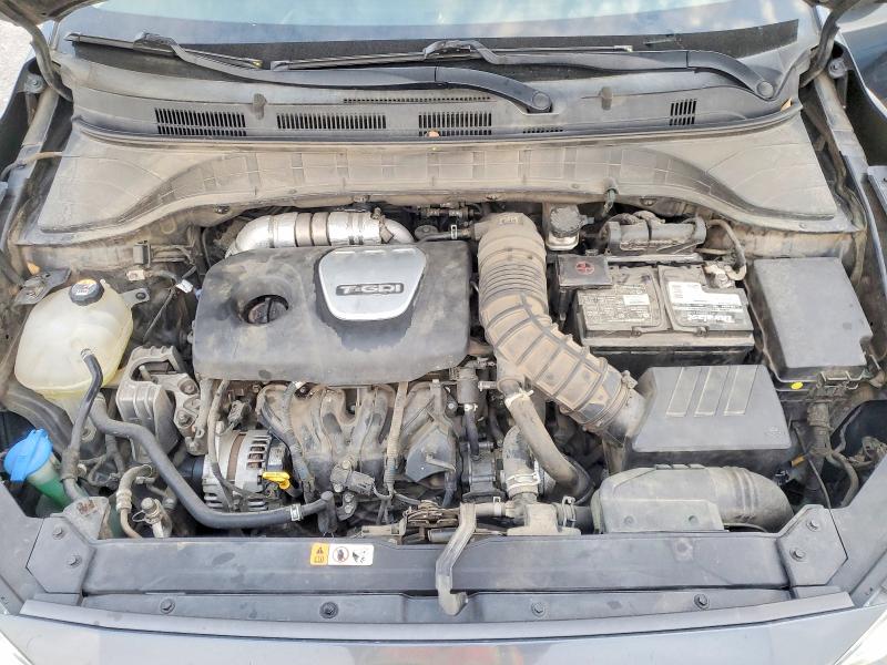 Фото 12 - HYUNDAI KONA