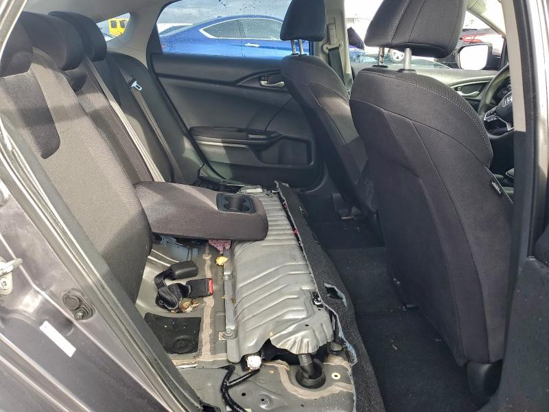 Фото 10 - HONDA INSIGHT