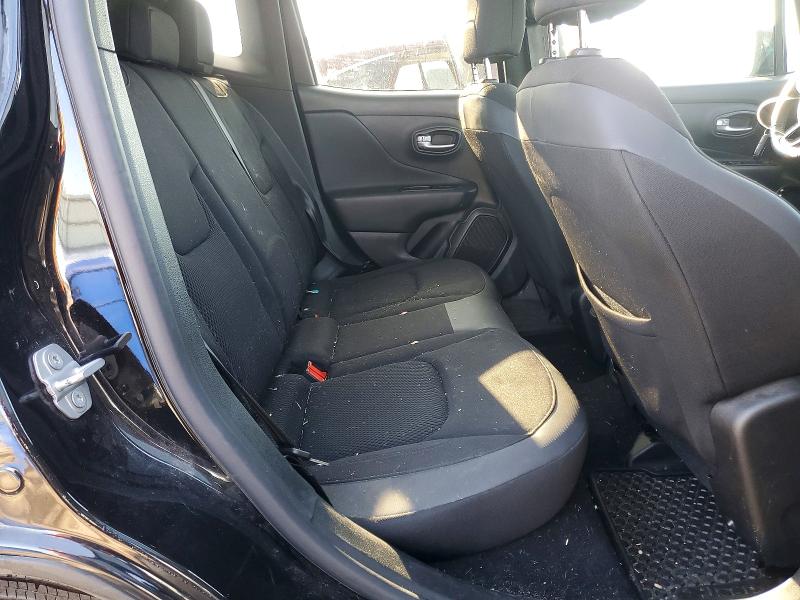 Фото 10 - JEEP RENEGADE