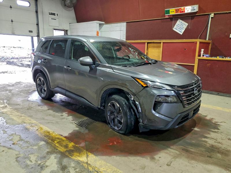 Фото 4 - NISSAN ROGUE