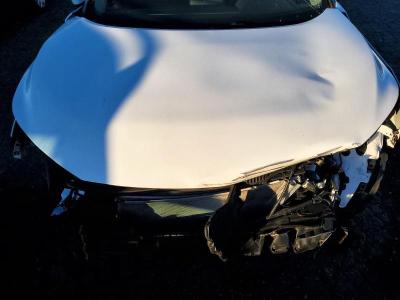 Фото 12 - NISSAN ROGUE