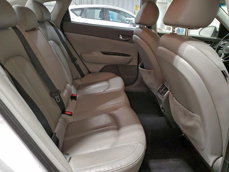 Фото 10 - KIA OPTIMA