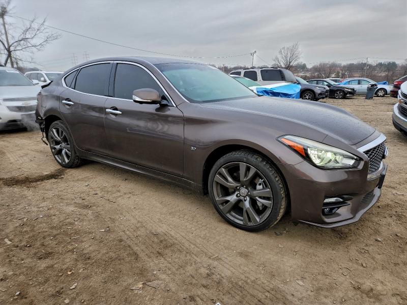 Фото 4 - INFINITI Q70