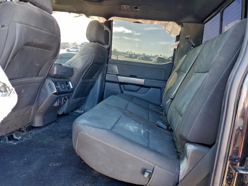 Фото 10 - FORD F-150