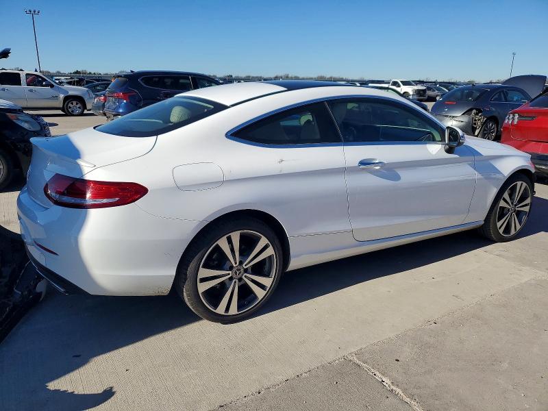 Фото 3 - MERCEDES-BENZ C-CLASS