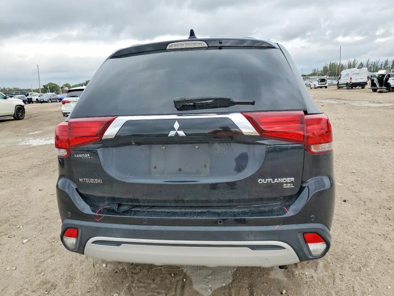 Фото 6 - MITSUBISHI OUTLANDER