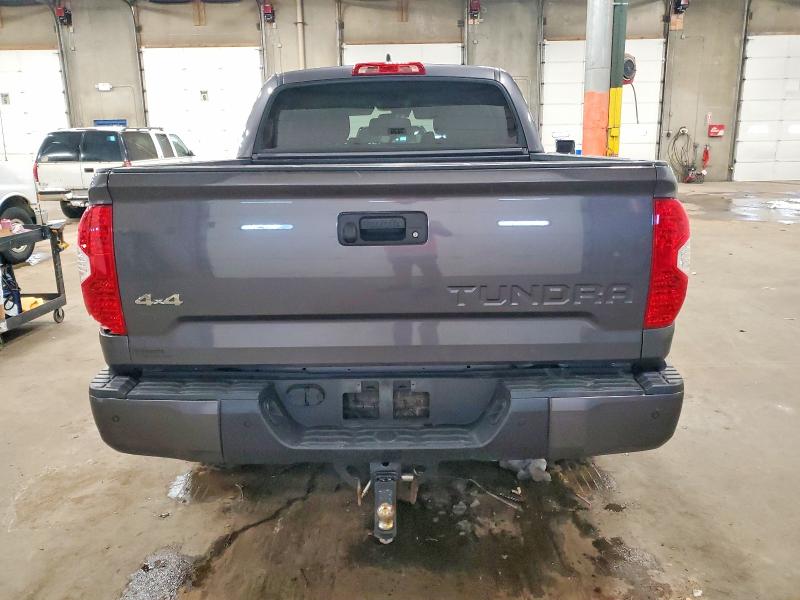 Фото 6 - TOYOTA TUNDRA