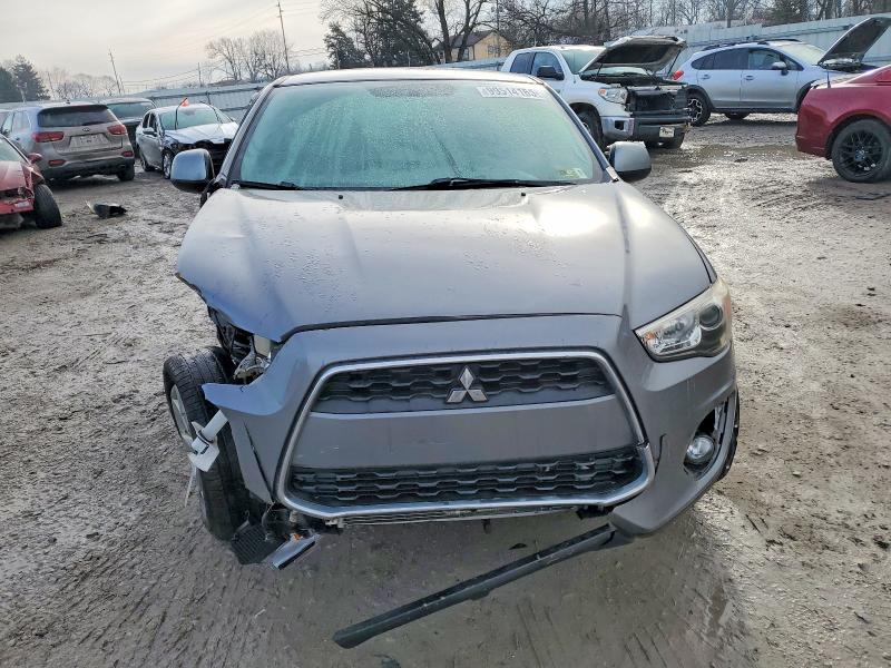 Фото 5 - MITSUBISHI OUTLANDER