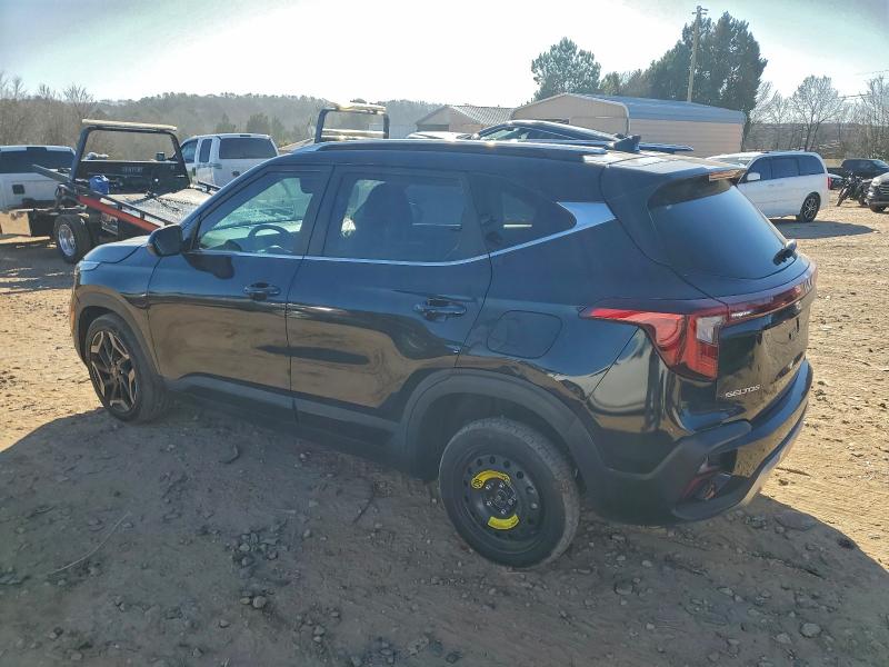 Фото 2 - KIA SELTOS