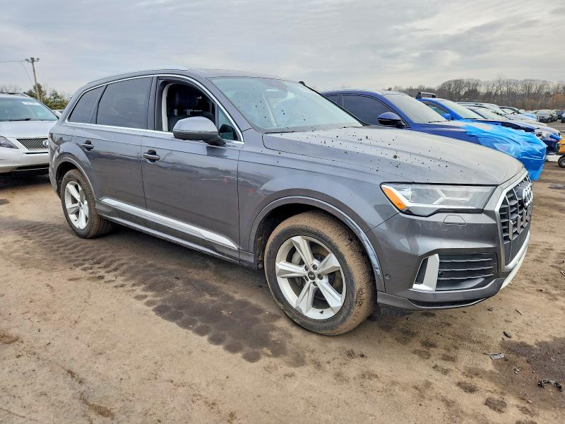 Фото 4 - AUDI Q7