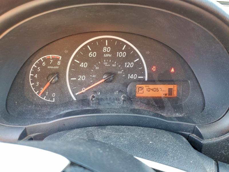 Фото 9 - NISSAN VERSA