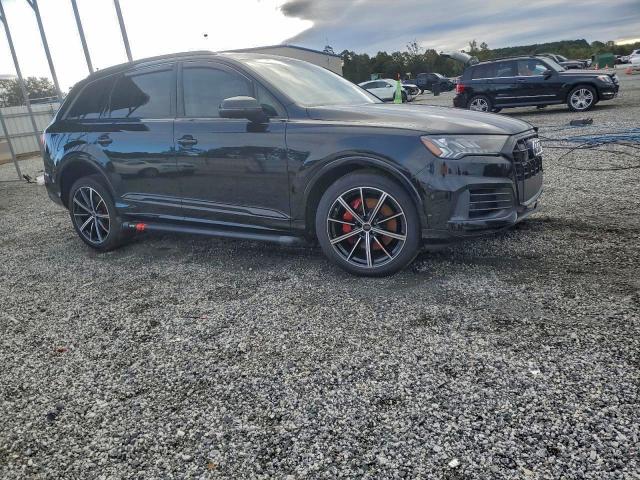 Фото 4 - AUDI Q7