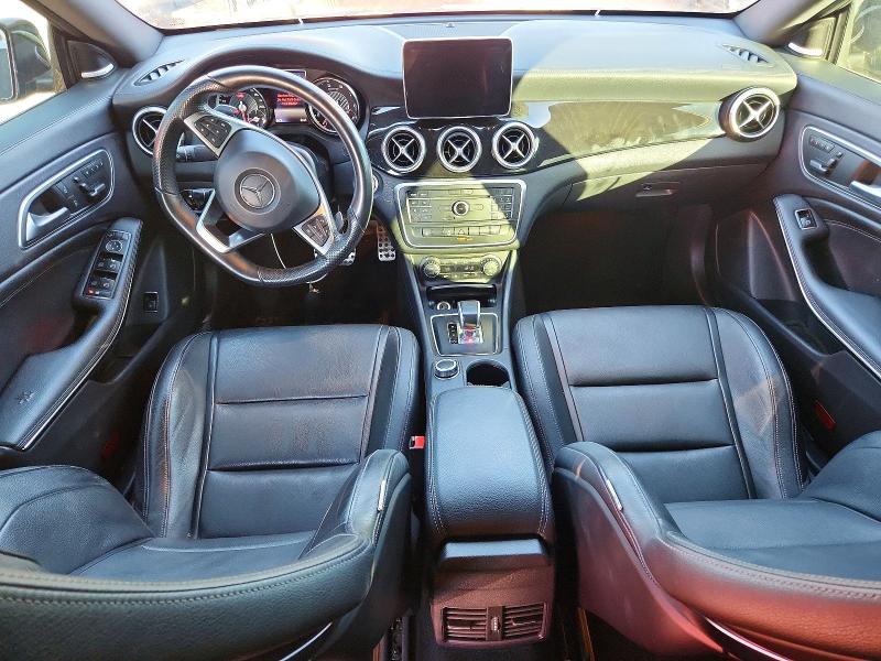 Фото 8 - MERCEDES-BENZ CLA-CLASS