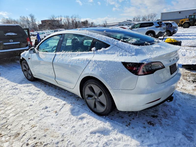 Фото 2 - TESLA MODEL 3