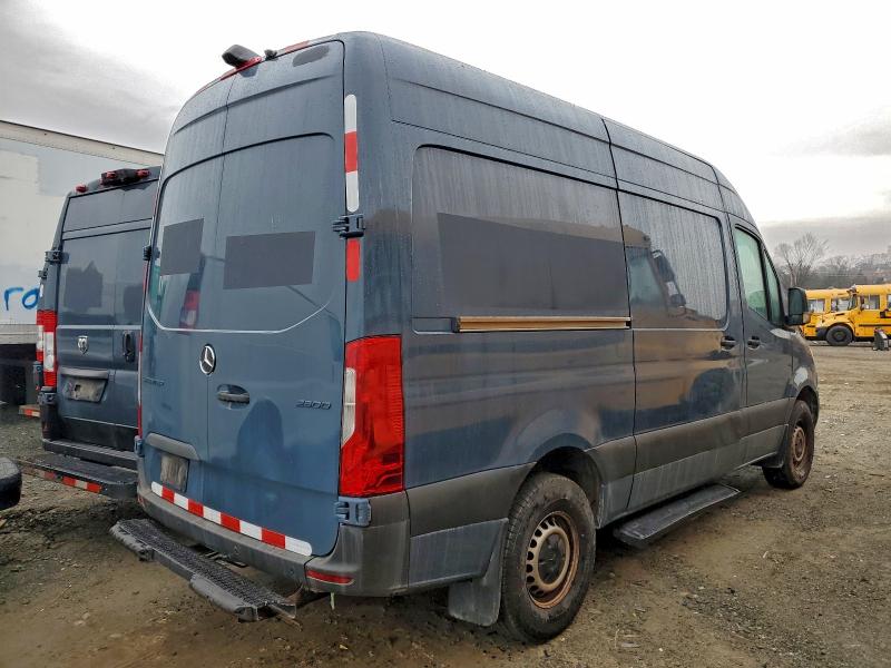 Фото 3 - MERCEDES-BENZ SPRINTER