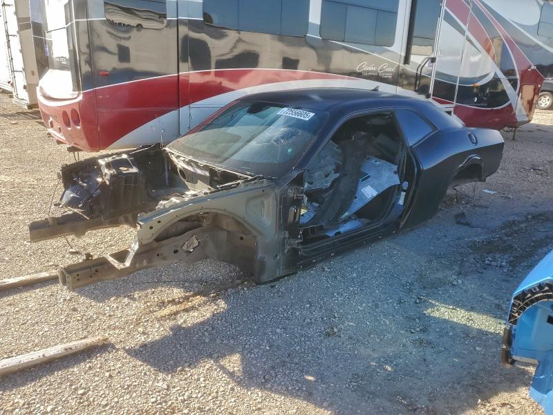 Фото 1 - DODGE CHALLENGER