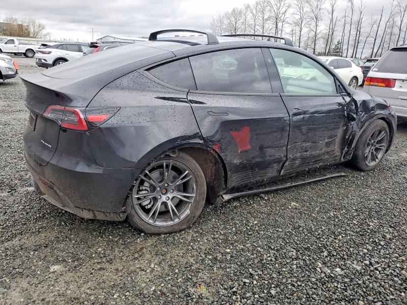 Фото 3 - TESLA MODEL Y
