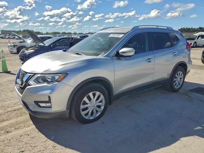 Фото 1 - NISSAN ROGUE