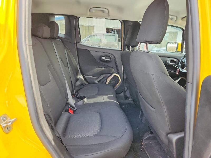 Фото 10 - JEEP RENEGADE