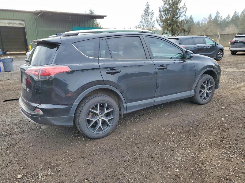 Фото 3 - TOYOTA RAV4