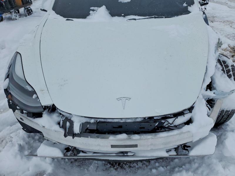 Фото 11 - TESLA MODEL 3