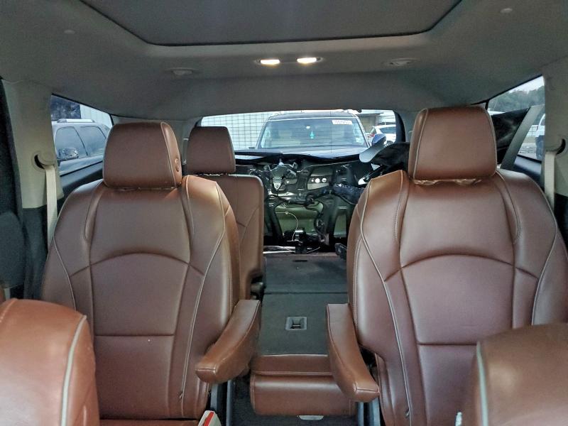 Фото 10 - BUICK ENCLAVE