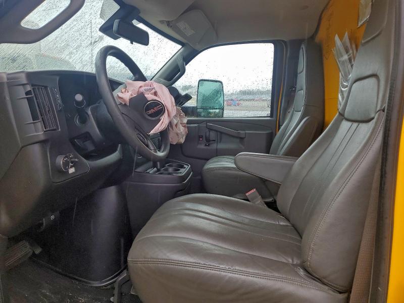 Фото 7 - GMC SAVANA