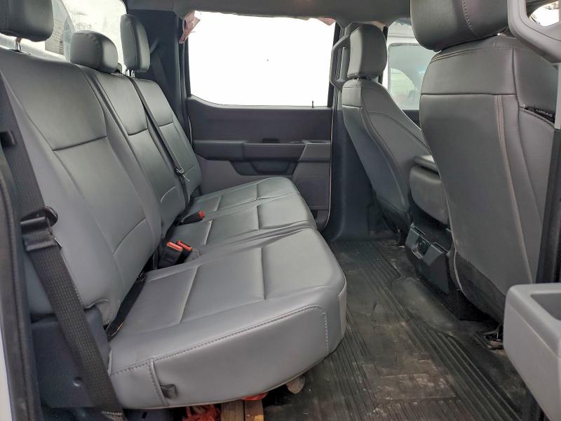 Фото 10 - FORD F350