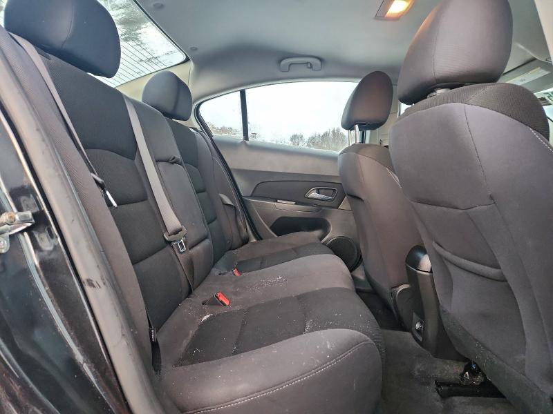 Фото 10 - CHEVROLET CRUZE