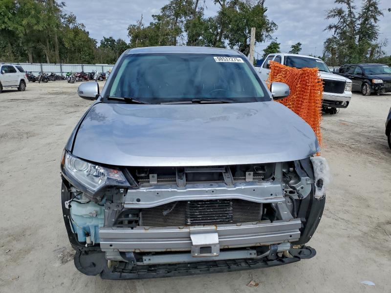 Фото 5 - MITSUBISHI OUTLANDER