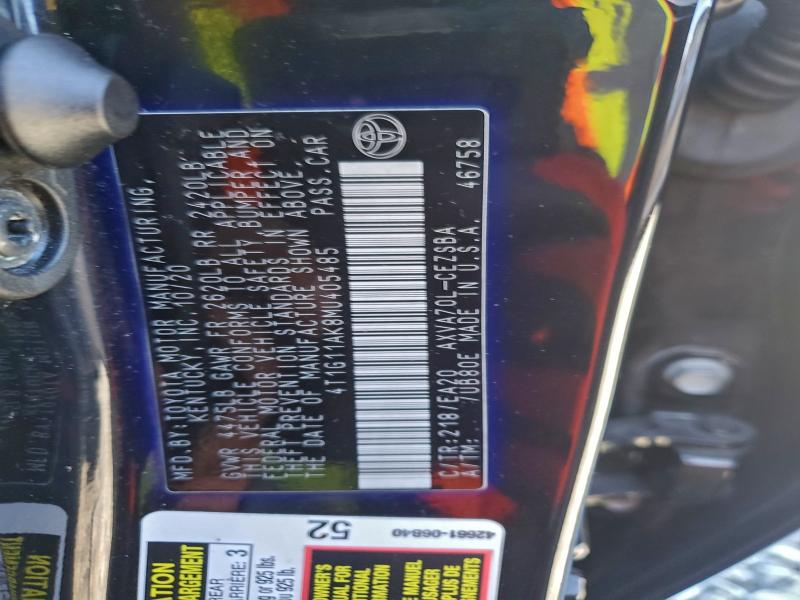 Фото 12 - TOYOTA CAMRY