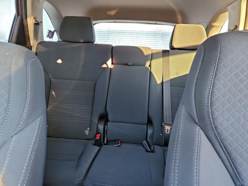 Фото 10 - KIA SORENTO